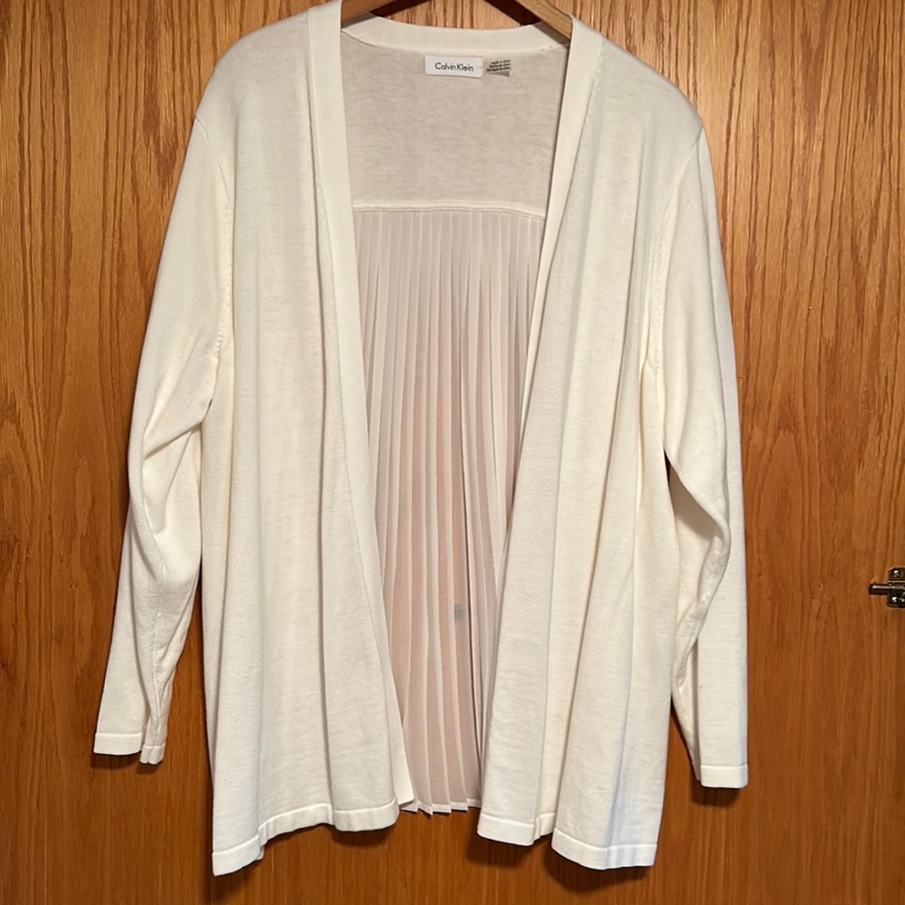 Calvin Klein white sweater size 1X